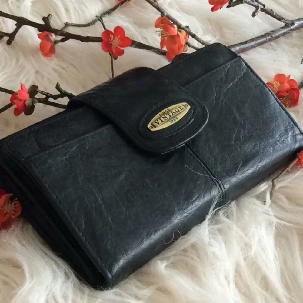 💞VINTAGE💞since 1968ladies wallet